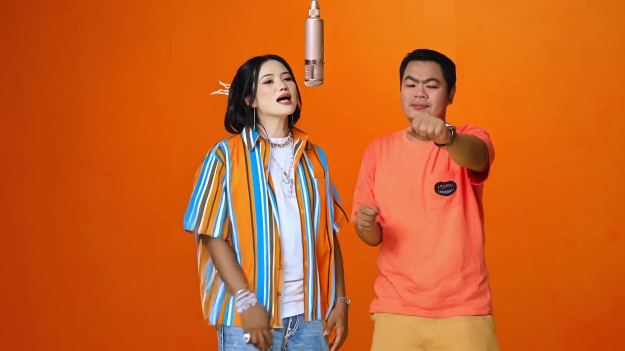 Mixed Duo — Hotel Lobby AI Video